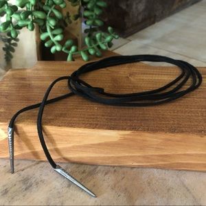 Kendra Scott Pierce black suede lariat necklace